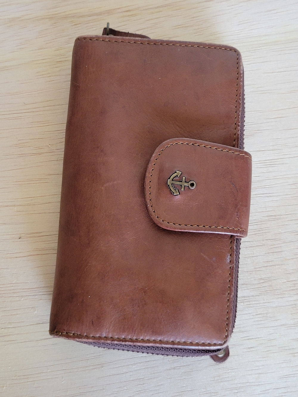 Harbour 2nd Brown 100% Leather Zip Around Wallet Anchor Logo
